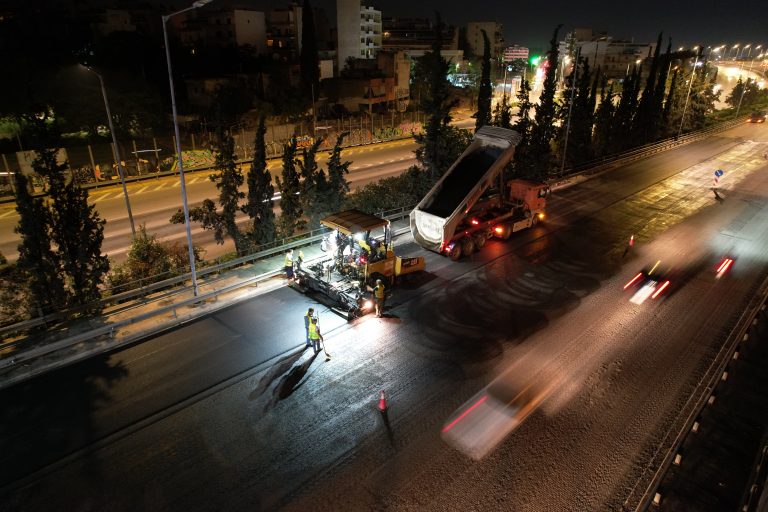 ΠΕΡΙΦΕΡΕΙΑ ΑΤΤΙΚΗΣ: Αντικατάσταση παλαιού φωτισμού