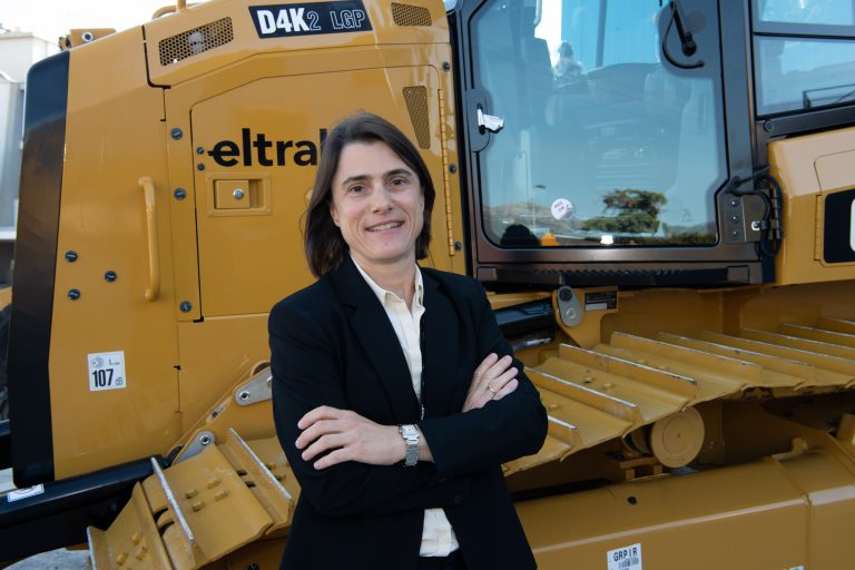 Natasha Covas – Kneiss: “Μόνιμος στόχος της ΕΛΤΡΑΚ είναι να βρίσκεται μέσα σε όλα τα σημαντικά έργα υποδομών της χώρας”