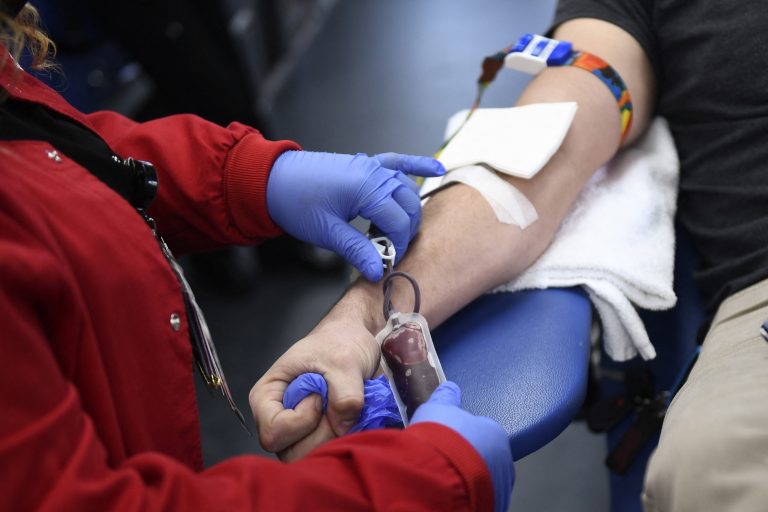 Intrakat: Δημιούργησε την δική της τράπεζα αίματος