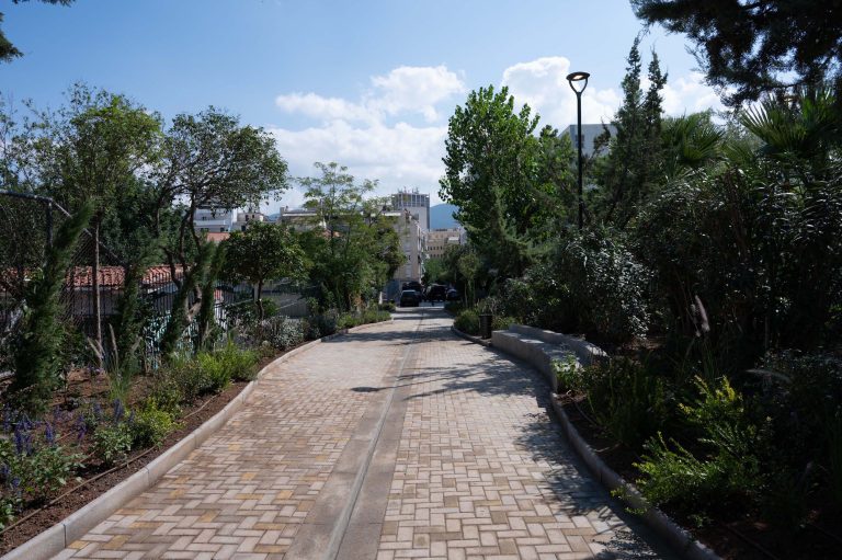 Ολοκληρώθηκε η ανάπλαση του πάρκου “Έλενας Βενιζέλου”