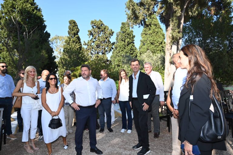 Περιφέρεια Αττικής: 2,5 εκατ. ευρώ για την αποκατάσταση της ιστορικής Οικίας Αναργύρου στις Σπέτσες