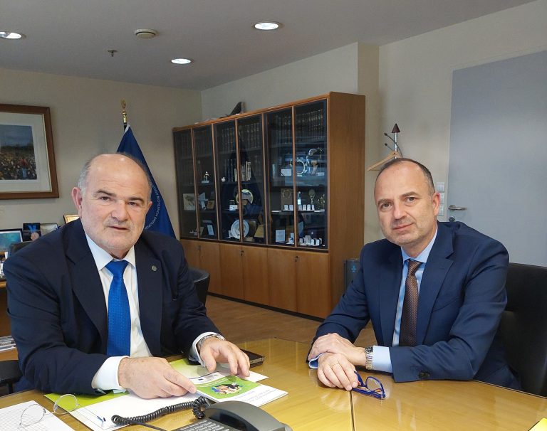 Συνάντηση εργασίας Στοϊμενίδη – Καββαθά για τα κρίσιμα ζητήματα των ΜΜΕ